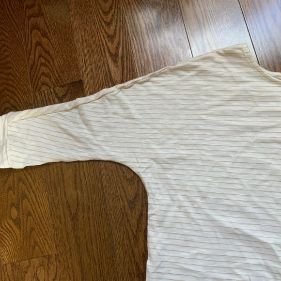 CHICO'S long sleeve shirt with gold stripes. Size 1. - Picture 6 of 9